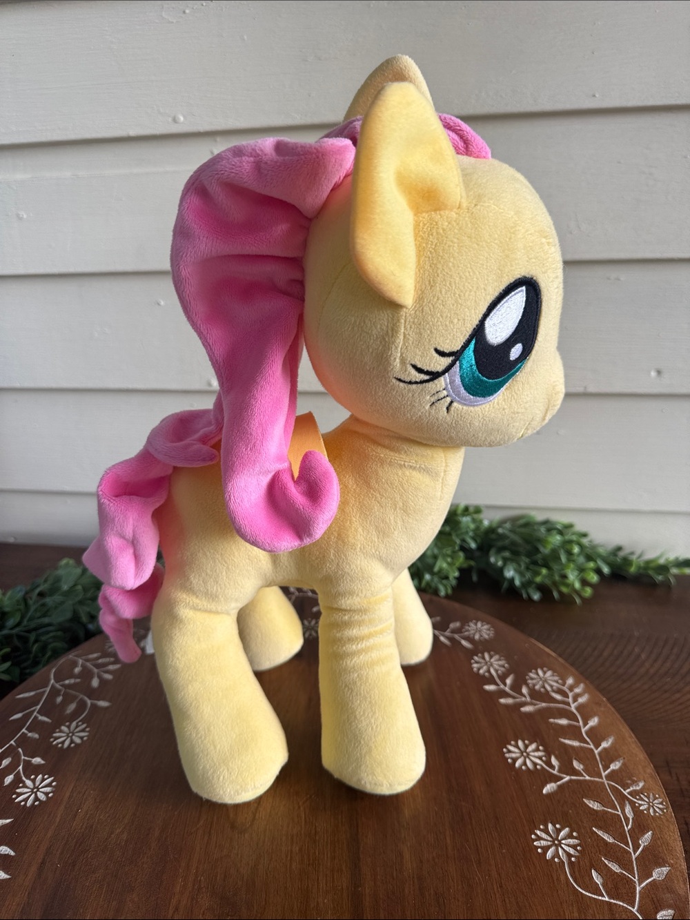 My Little Pony Fluttershy 14”Plush 2016 Hasbro - Picture 2 of 4